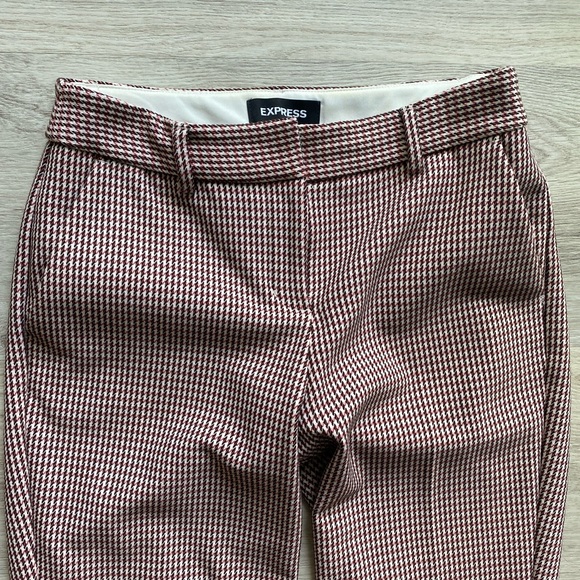 Express Mid Rise Houndstooth Colomnist Ankle Pant - Picture 3 of 8